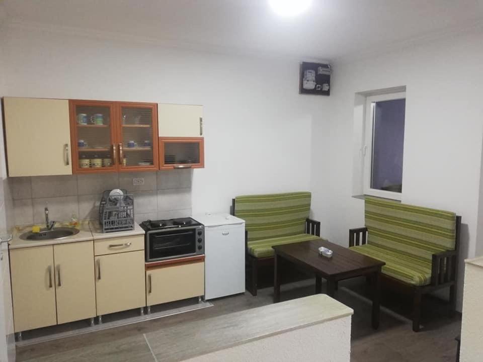 Apartment - Nane - Krushevo Kruševo Exteriör bild