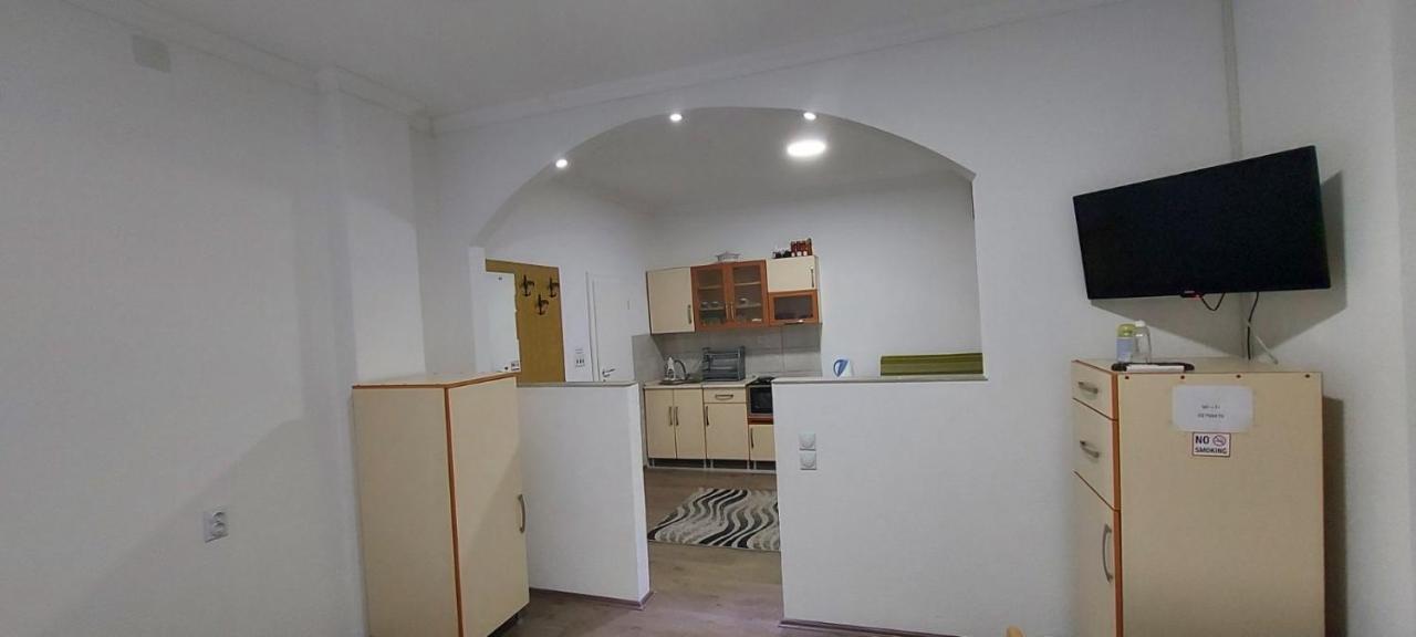 Apartment - Nane - Krushevo Kruševo Exteriör bild